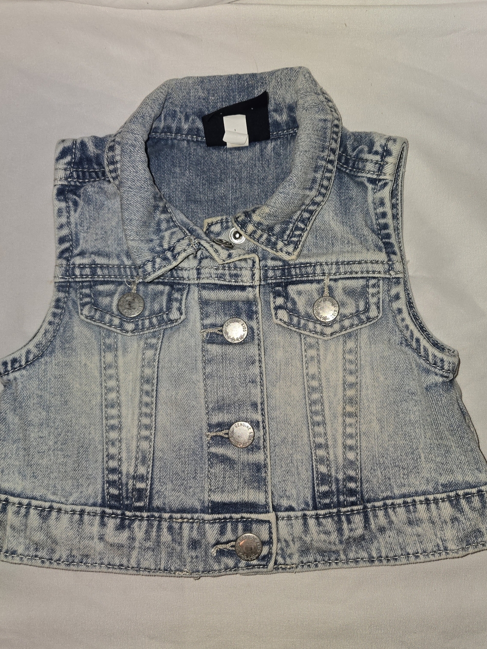 Oshkosh Girls Blue Denim Sleeveless Jean Jacket Classic Button Front SZ 18M